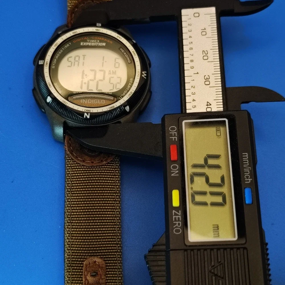 Vintage 2004 Timex Expedition‎ Indiglo Digital Compass Mens Quartz Field Watch